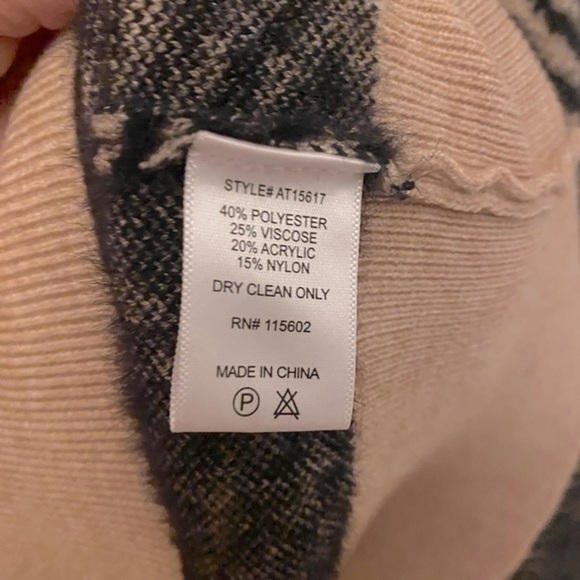 Astr The Label Tiger Pullover Sweater - Picture 7 of 7